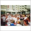 Galeria zdjęć: Międzynarodowy Bieg o Bursztynowy Puchar Rady Miejskiej 1998. Link otwiera powiększoną wersję zdjęcia.