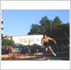 Galeria zdjęć: Bieg Śniadaniowy i Mityng Lekkoatletyczny im. W. Komara i T. Ślusarskiego 2004. Link otwiera powiększoną wersję zdjęcia.