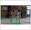 Galeria zdjęć: MIĘDZYZDROJE NA ZAWODACH KARATE W CHOSZCZNIE. Link otwiera powiększoną wersję zdjęcia.