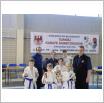 Galeria zdjęć: MIĘDZYZDROJE NA ZAWODACH KARATE W CHOSZCZNIE. Link otwiera powiększoną wersję zdjęcia.